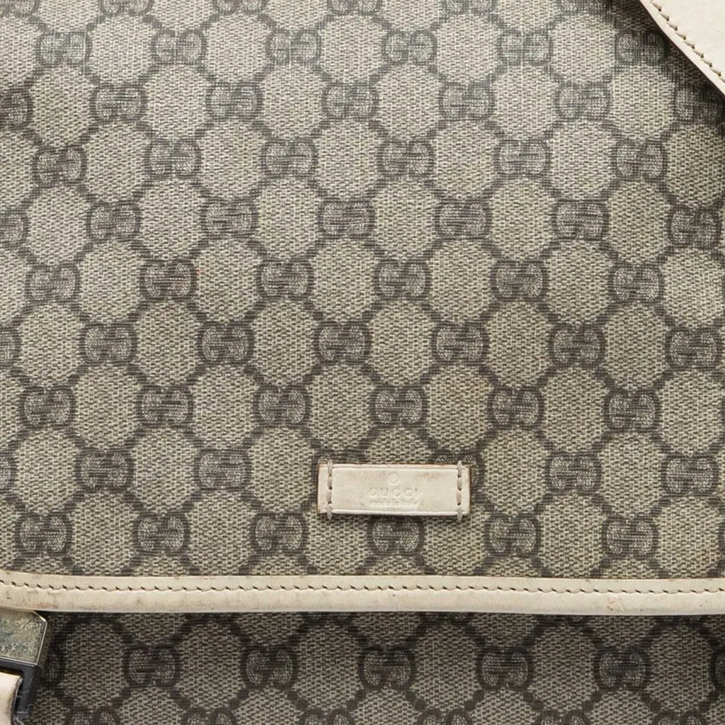 Gucci GG Supreme Crossbody Beige Very good - Box View