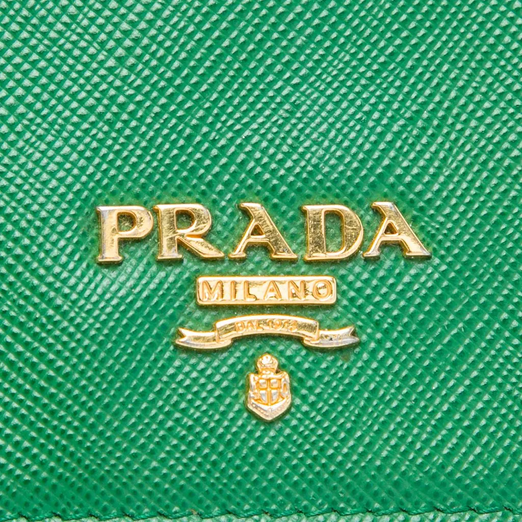 Prada Saffiano Lux Wallet On Chain Green Leather Very good - Box View