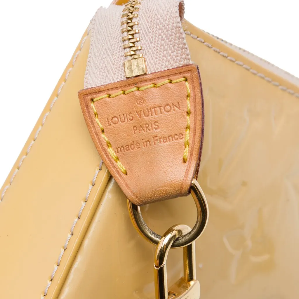 Louis Vuitton Monogram Vernis Pochette Accessoires Beige Leather Very good - Box View