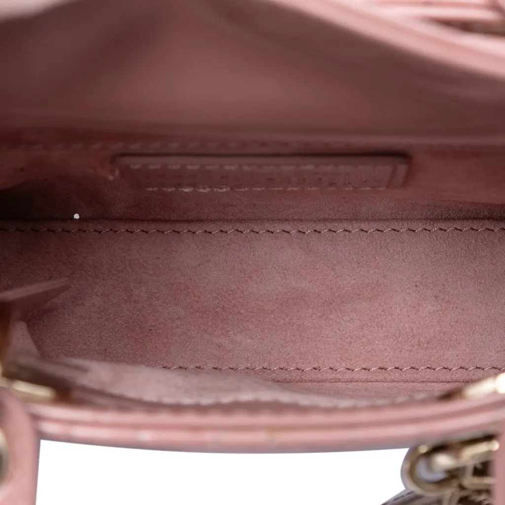 Dior Micro Patent Cannage Lady Dior Pink Leather Very good - Model View