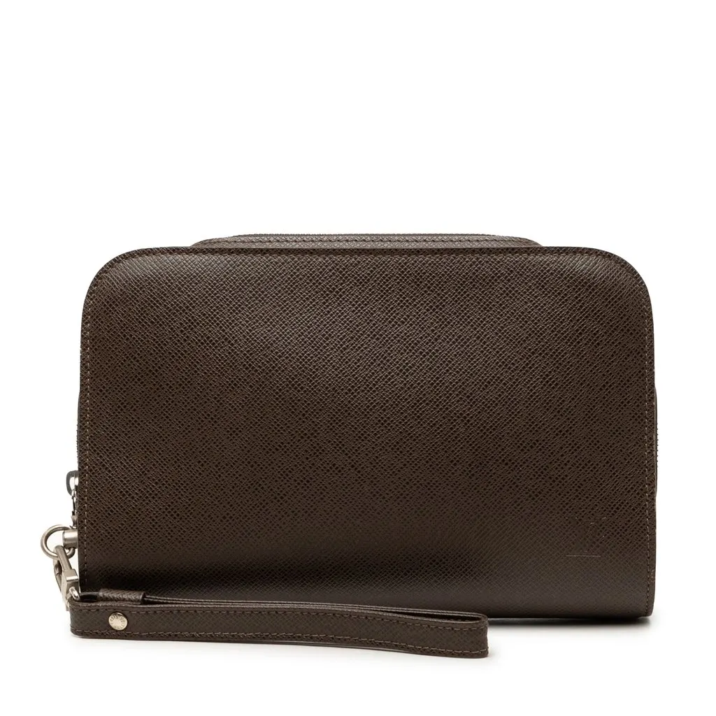 Louis Vuitton Taiga Pochette Baikal Brown Leather Very good - Front View