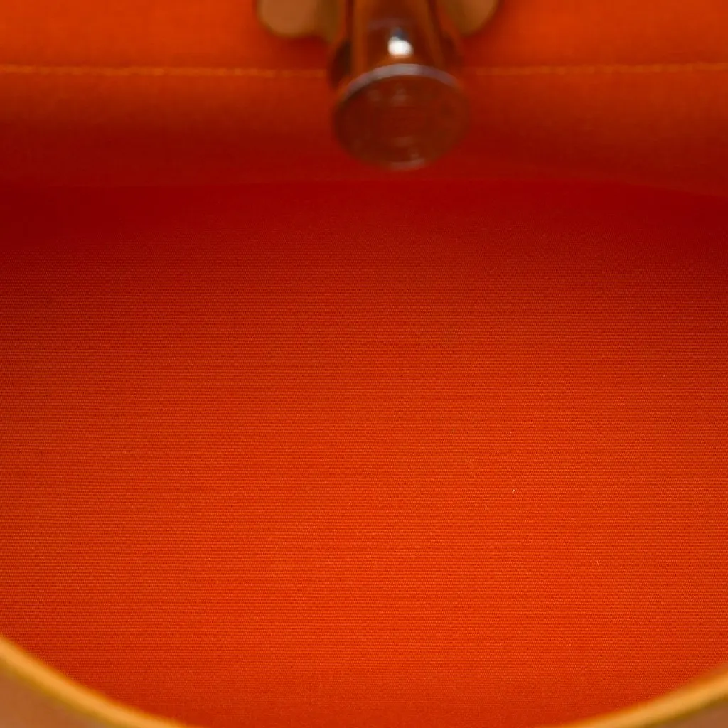 Hermès Toile Herbag Zip 31 Orange Canvas Very good - Model View
