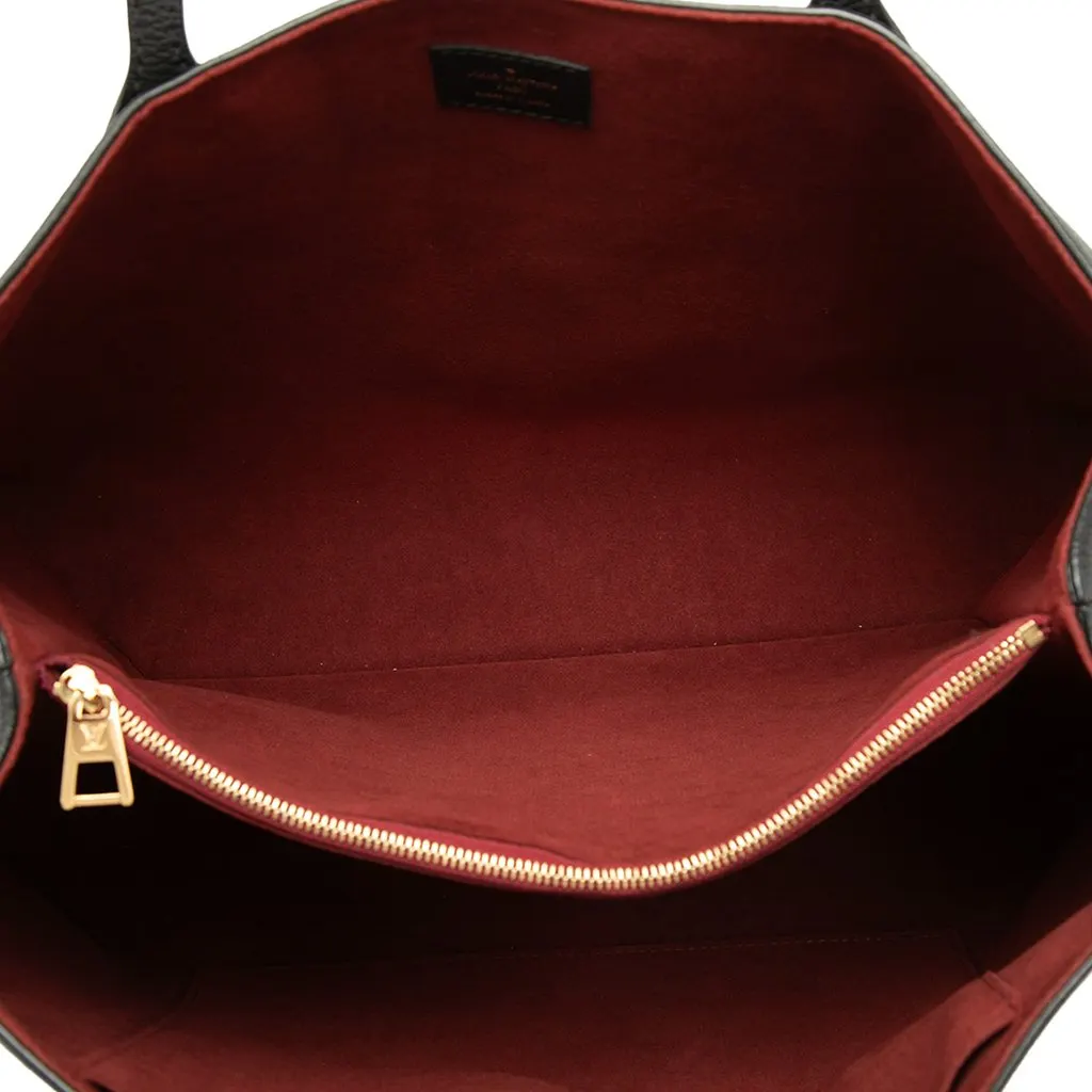 Louis Vuitton Leather Lockme Shopper Tote Black Leather Very good - Model View