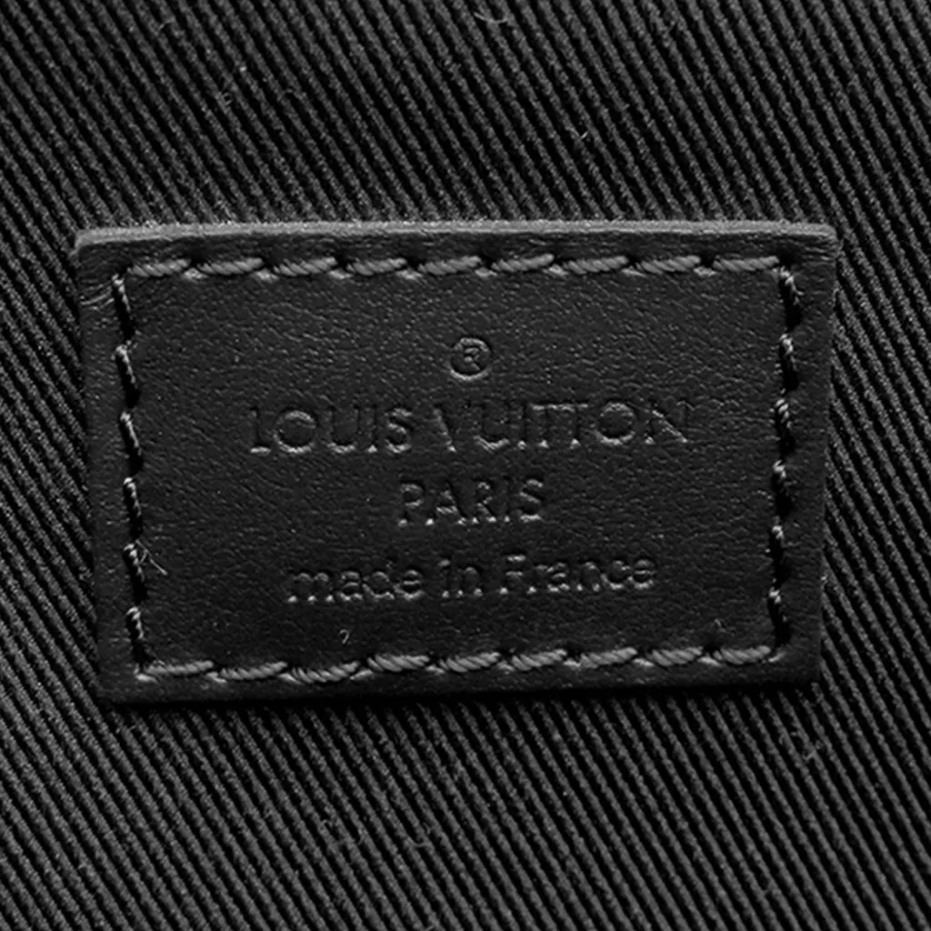 Louis Vuitton Monogram Taurillon Steamer Wearable Wallet Black Leather Very good - Box View