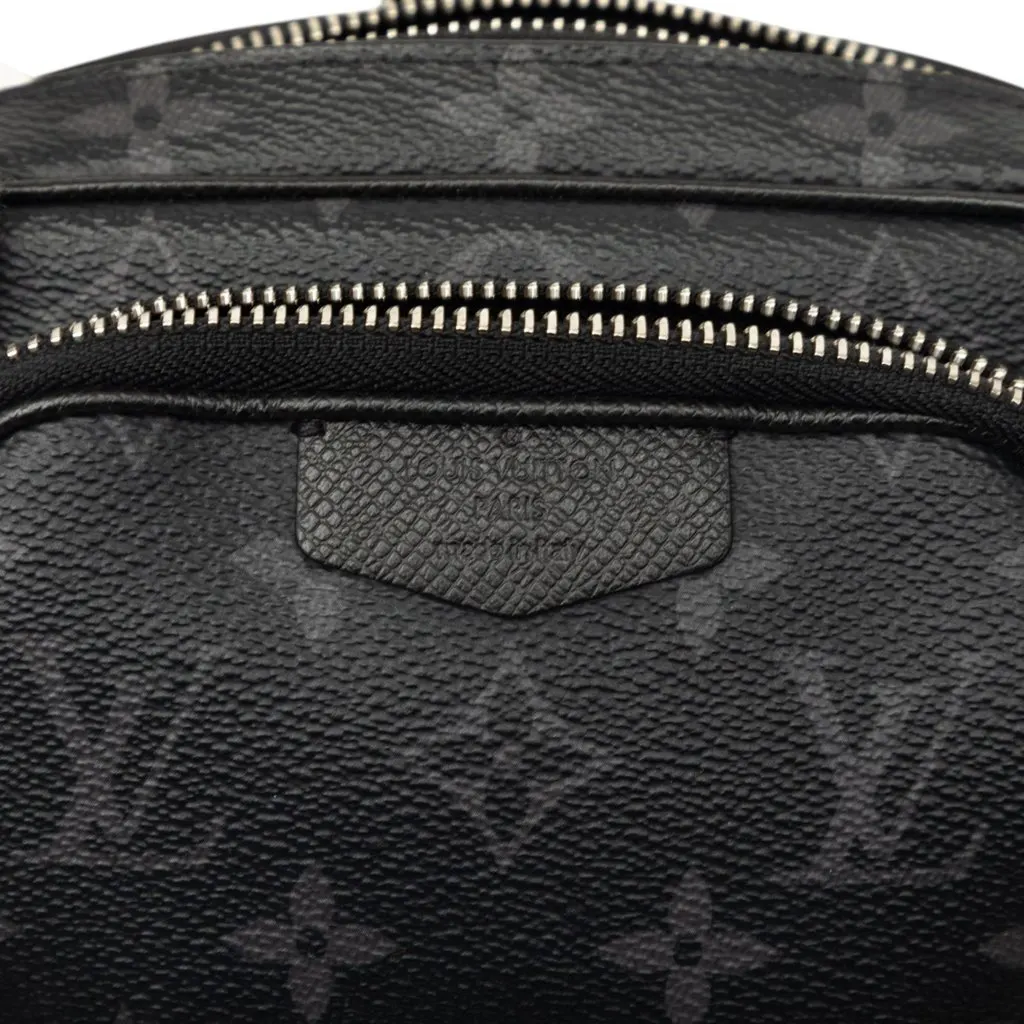 Louis Vuitton Monogram Eclipse Taigarama Outdoor Pouch Black Very good - Box View