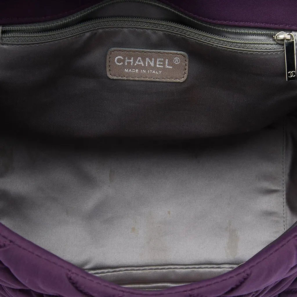 Chanel Nylon Bubble Quilt Accordion Chain Flap Purple Very good - Model View