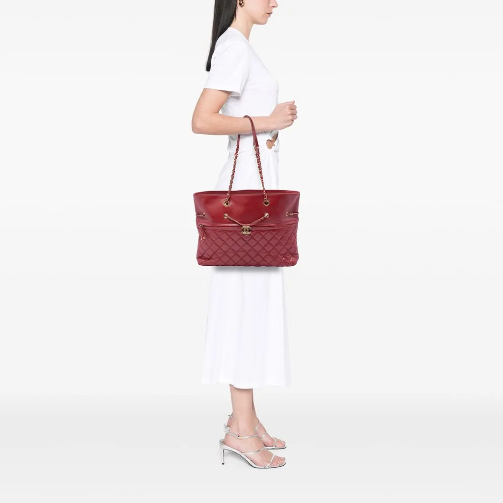 Chanel CC Quilted Calfskin Front Zip Drawstring Chain Tote Red Leather Very good - Box View