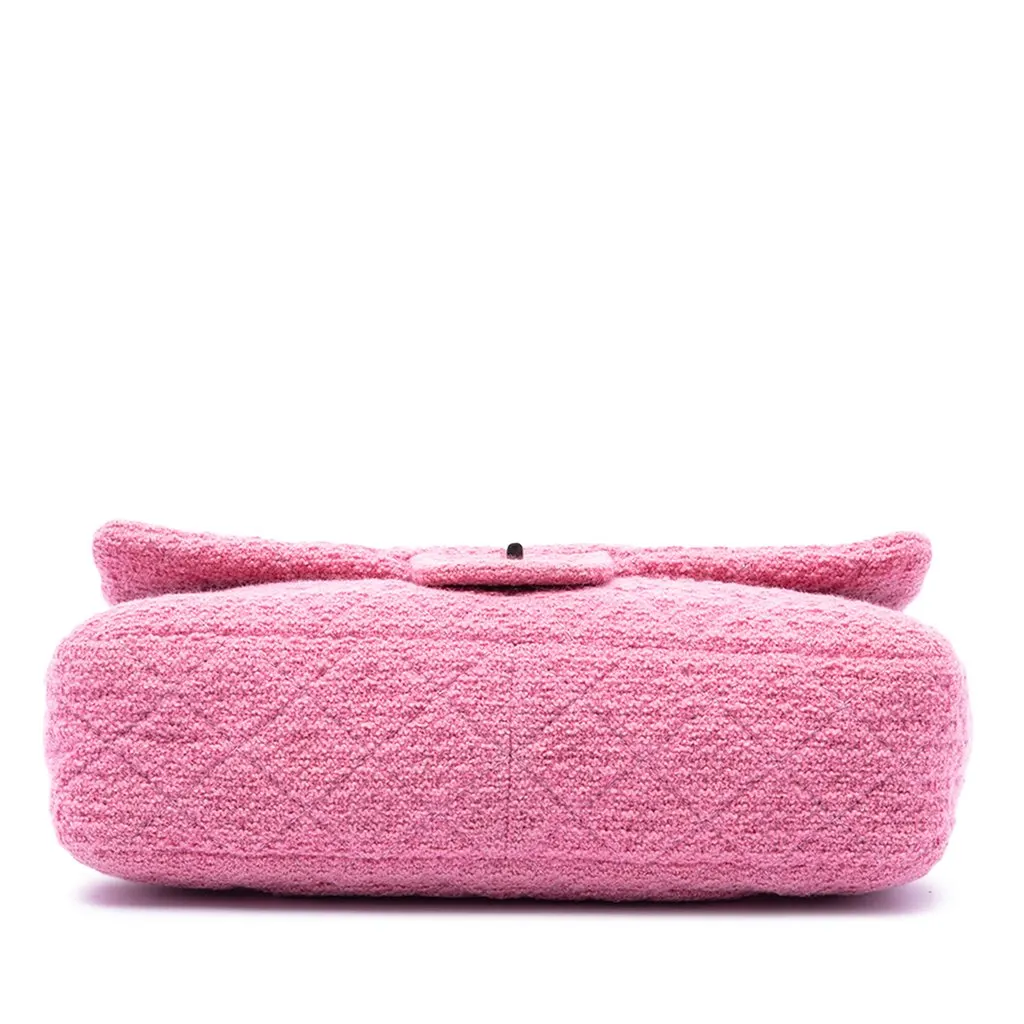 Chanel Jumbo Quilted Tweed Reissue 2.55 Easy Messenger Flap Pink Tweed Good - Inside View