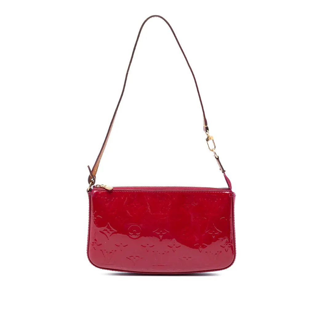 Louis Vuitton Monogram Vernis Pochette Accessoires Red Leather Very good - Front View