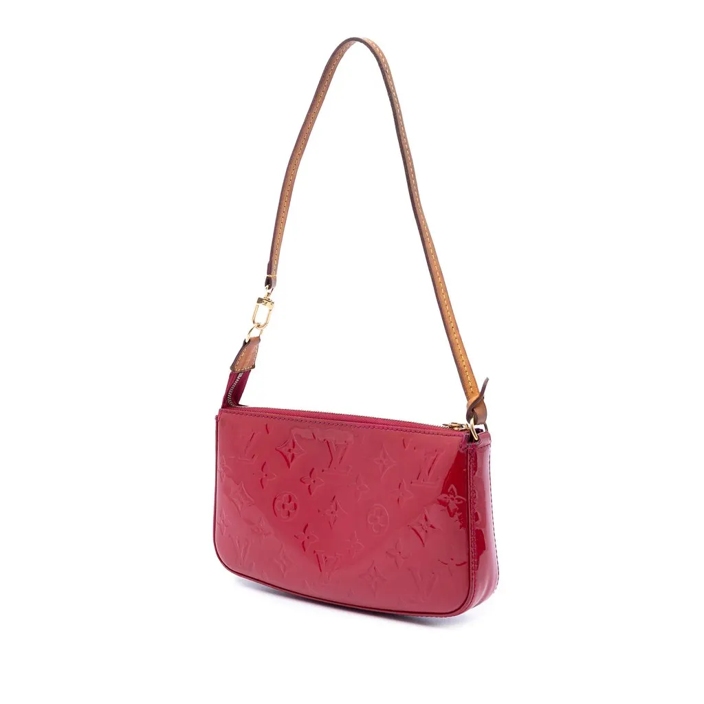 Louis Vuitton Monogram Vernis Pochette Accessoires Red Leather Very good - Back View