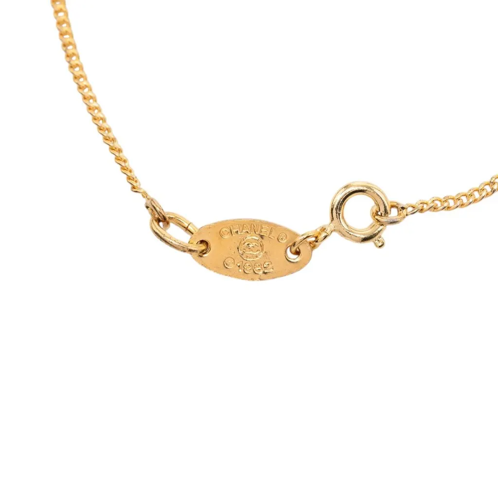 Chanel CC Gold Plated Strass Charm Bracelet Gold Metal Very good - Model View