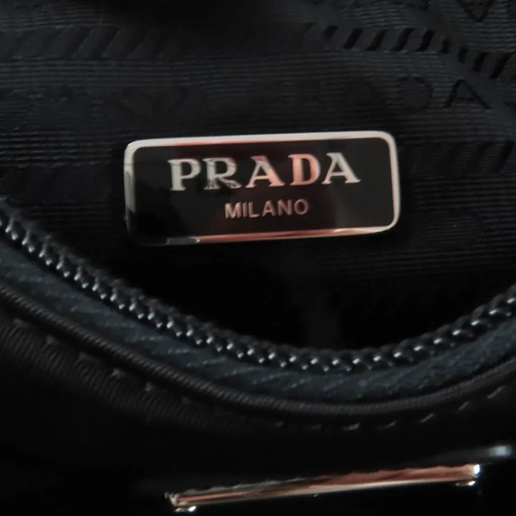 Prada Mini Re Nylon Re Edition 2000 Shoulder Bag Black Never worn - Box View