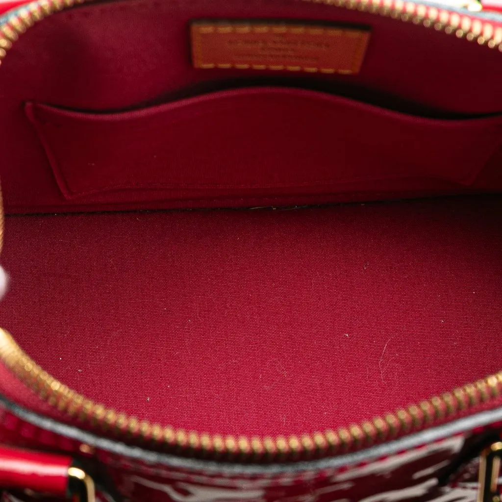 Louis Vuitton Monogram Vernis Alma BB Red Leather Very good - Model View