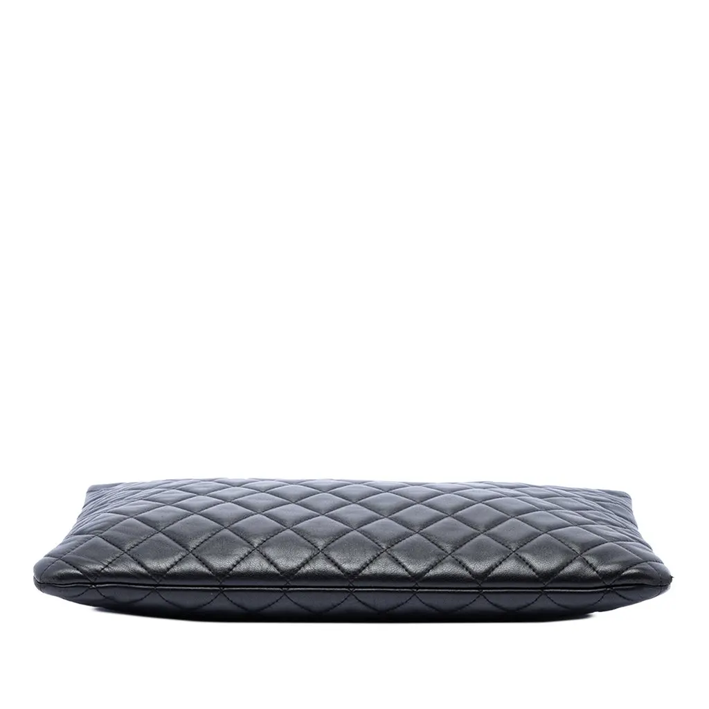 Chanel Large Quilted Lambskin O Case Clutch Black Leather Very good - Inside View