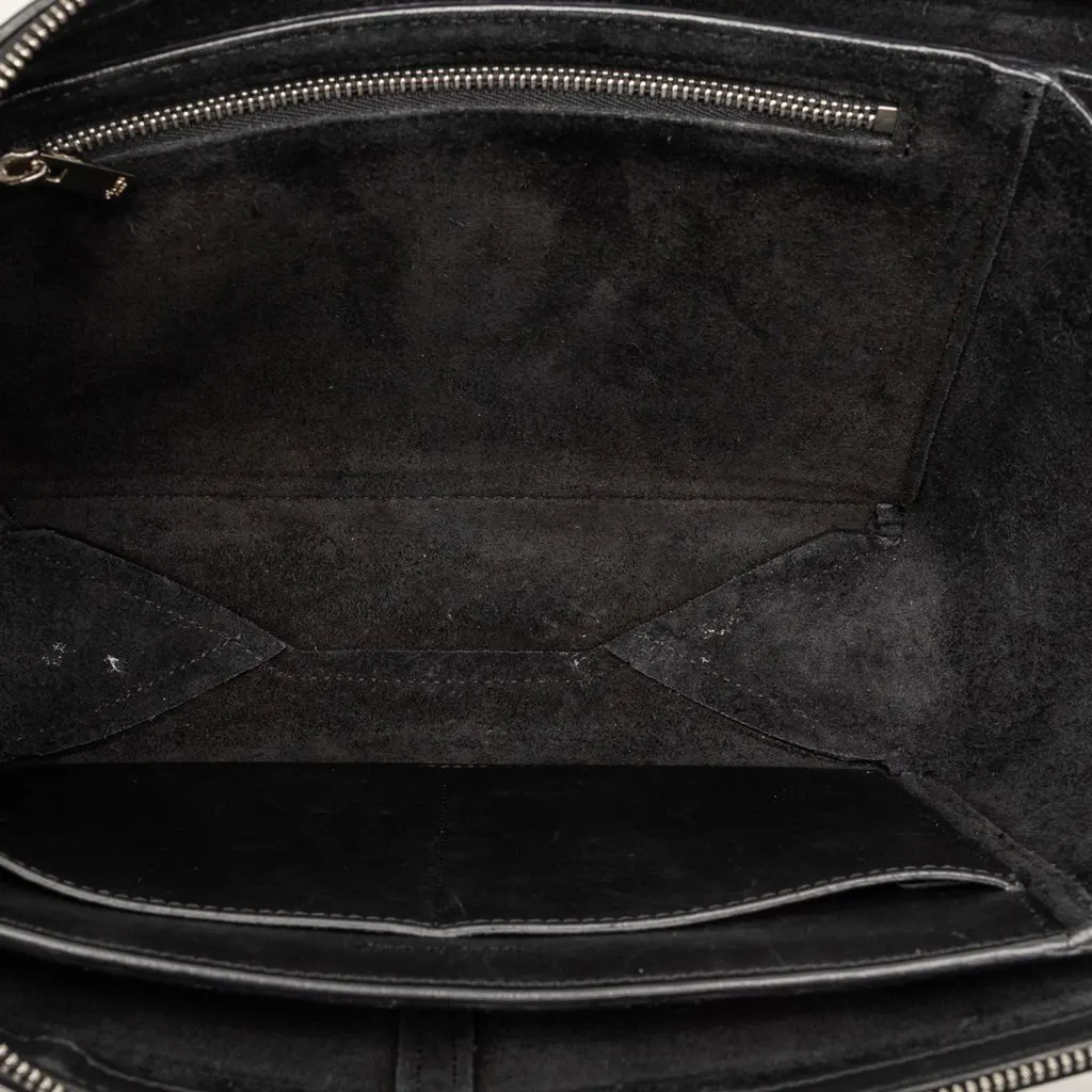 Celine Trifold Leather Clutch On Chain Black Leather Very good - Model View