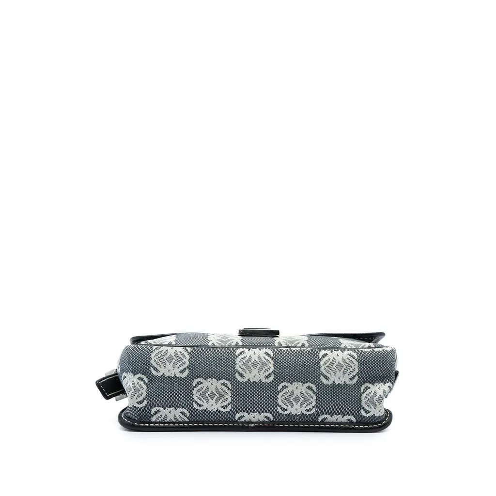 Loewe Anagram Canvas Flap Crossbody Grey Canvas Very good - Inside View