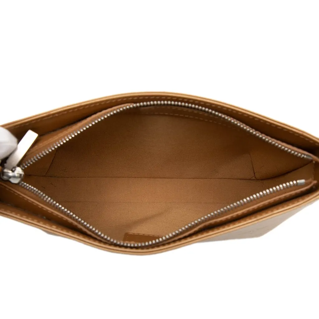 Louis Vuitton Monogram Mat Fowler Beige Leather Very good - Model View