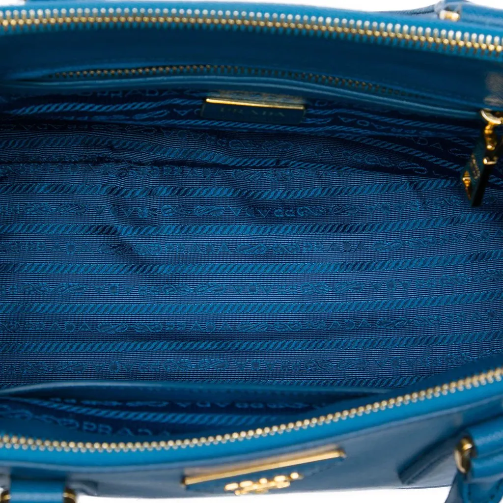 Prada Small Saffiano Lux Galleria Double Zip Satchel Blue Leather Very good - Model View