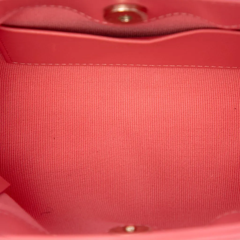 Chanel Nano Quilted Lambskin 31 Shopping Bag Pink Leather Very good - Model View