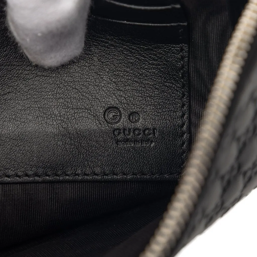 Gucci Microguccissima Clutch Black Leather Very good - Box View