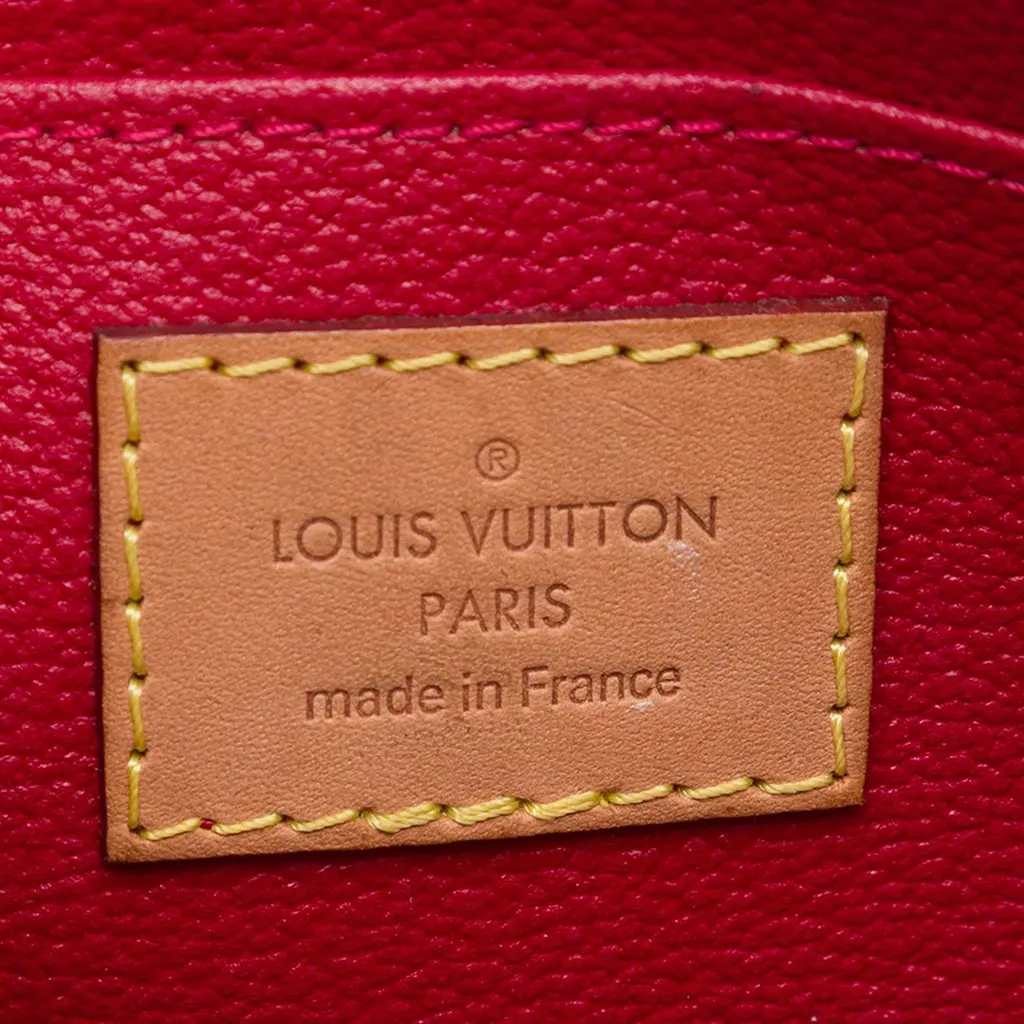 Louis Vuitton Monogram Vernis Cosmetic Pouch Red Leather Very good - Box View