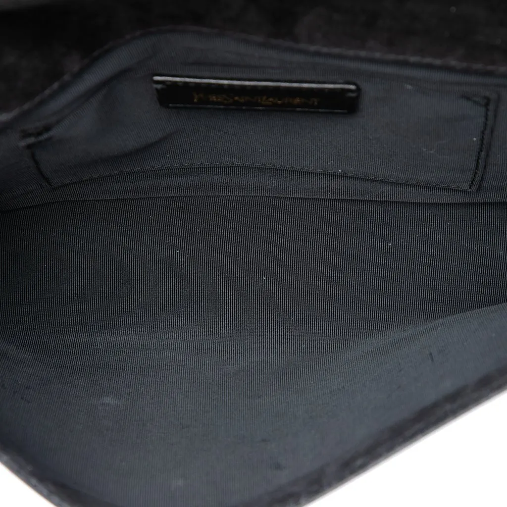 Saint Laurent Patent Chyc Ligne Clutch Black Leather Very good - Model View