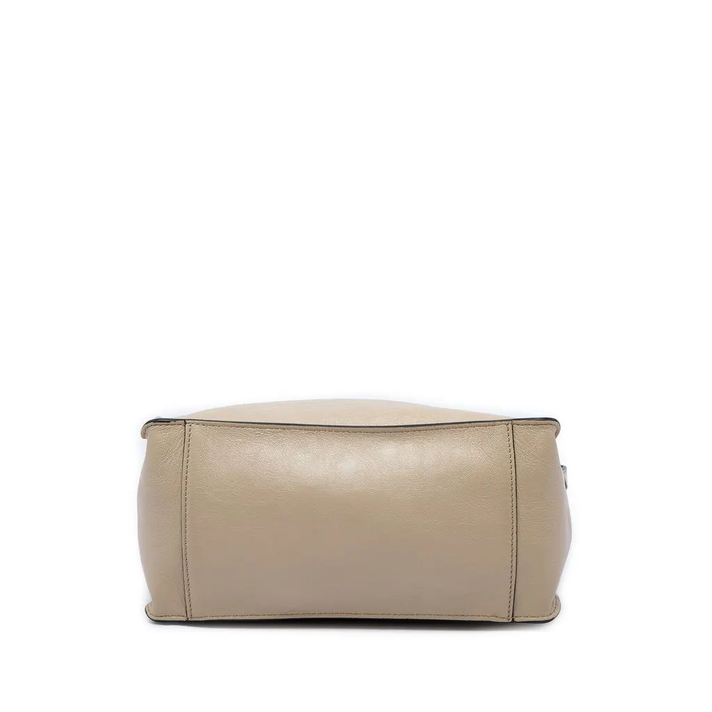 Fendi Vitello Grace and Suede Flip Satchel Beige Leather Very good - Inside View