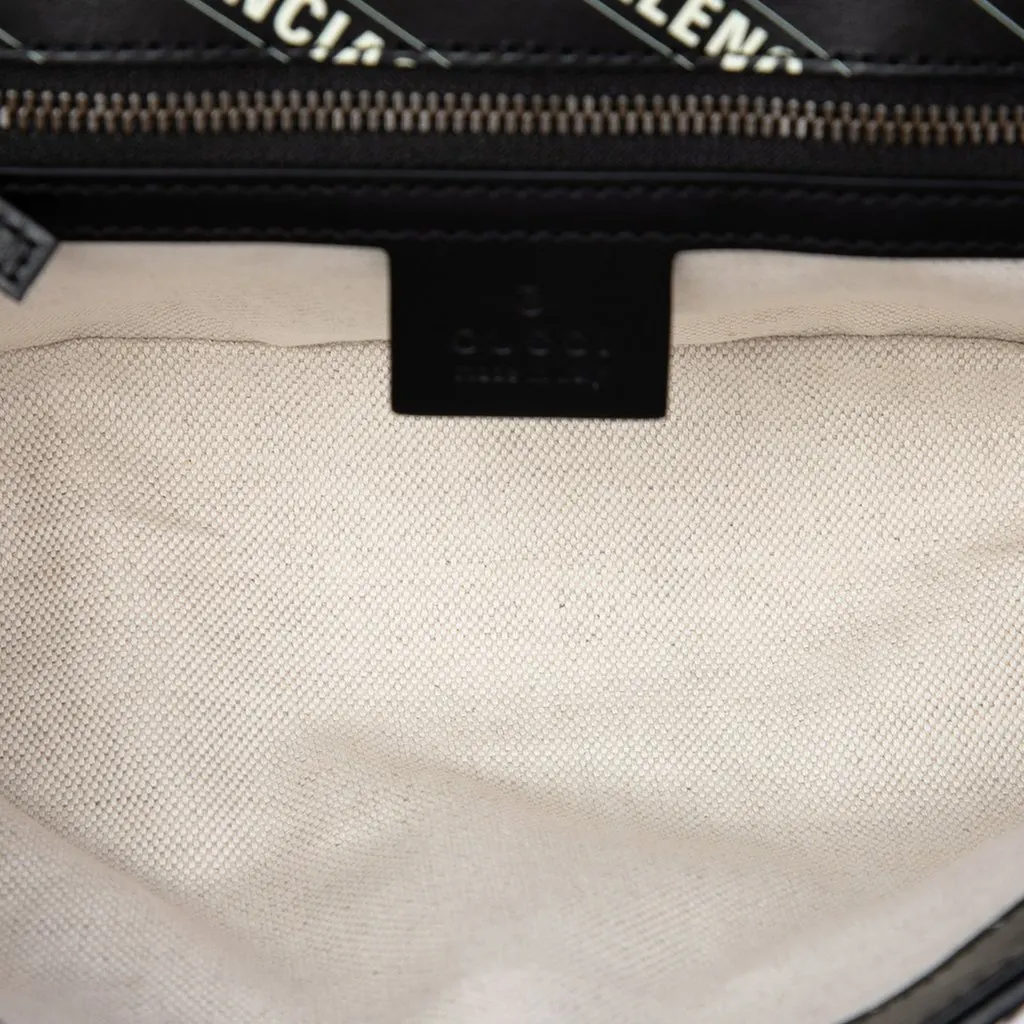 Gucci Balenciaga The Hacker Project Medium GG Marmont Matelasse Leather Shoulder Bag Black Leather Very good - Model View