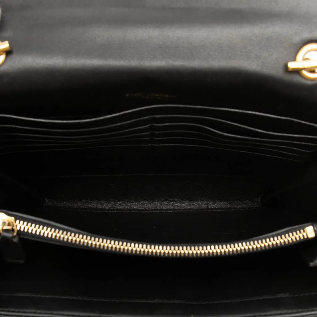 Saint Laurent Matelasse Lambskin Monogram Vicky Chain Wallet Black Leather Very good - Model View