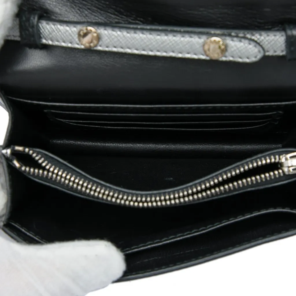 Prada Saffiano Wallet on Strap Silver Leather Very good - Model View