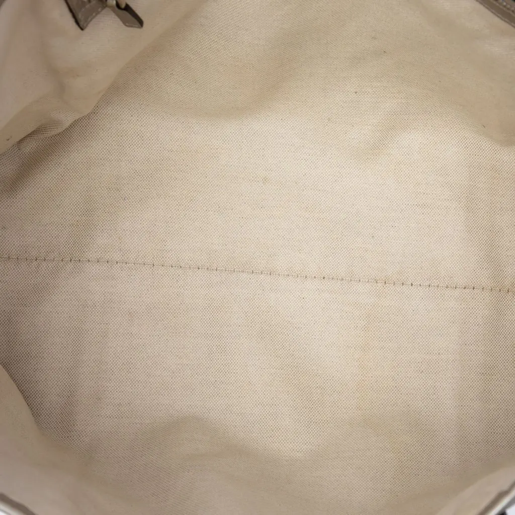 Gucci Medium GG Imprime Joy Tote Silver Very good - Model View