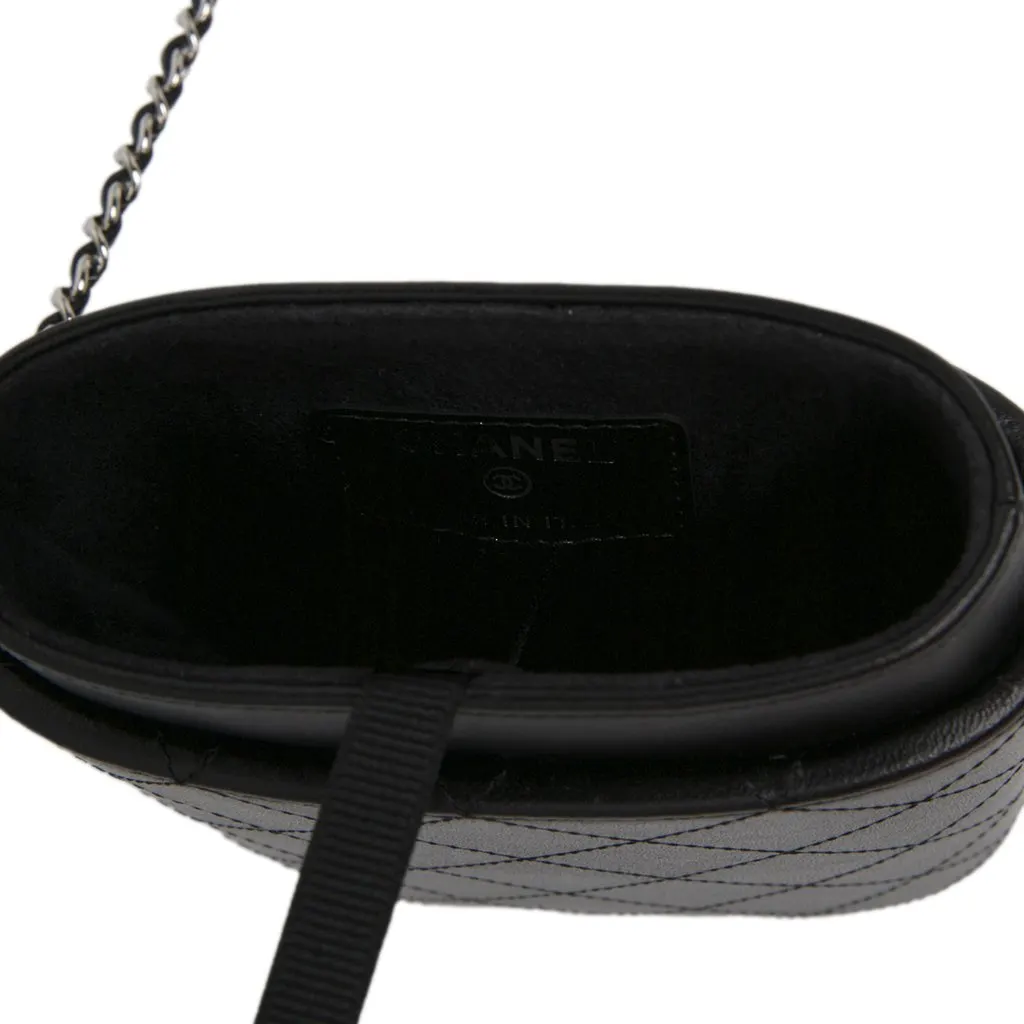 Chanel CC Quilted Lambskin Chain Around Phone Holder Black Leather Very good - Model View