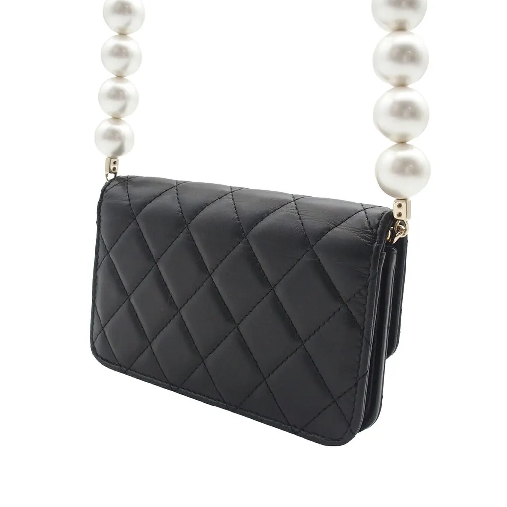 Chanel Quilted Calfskin Maxi Pearls Clutch With Chain Black Leather Very good - Back View