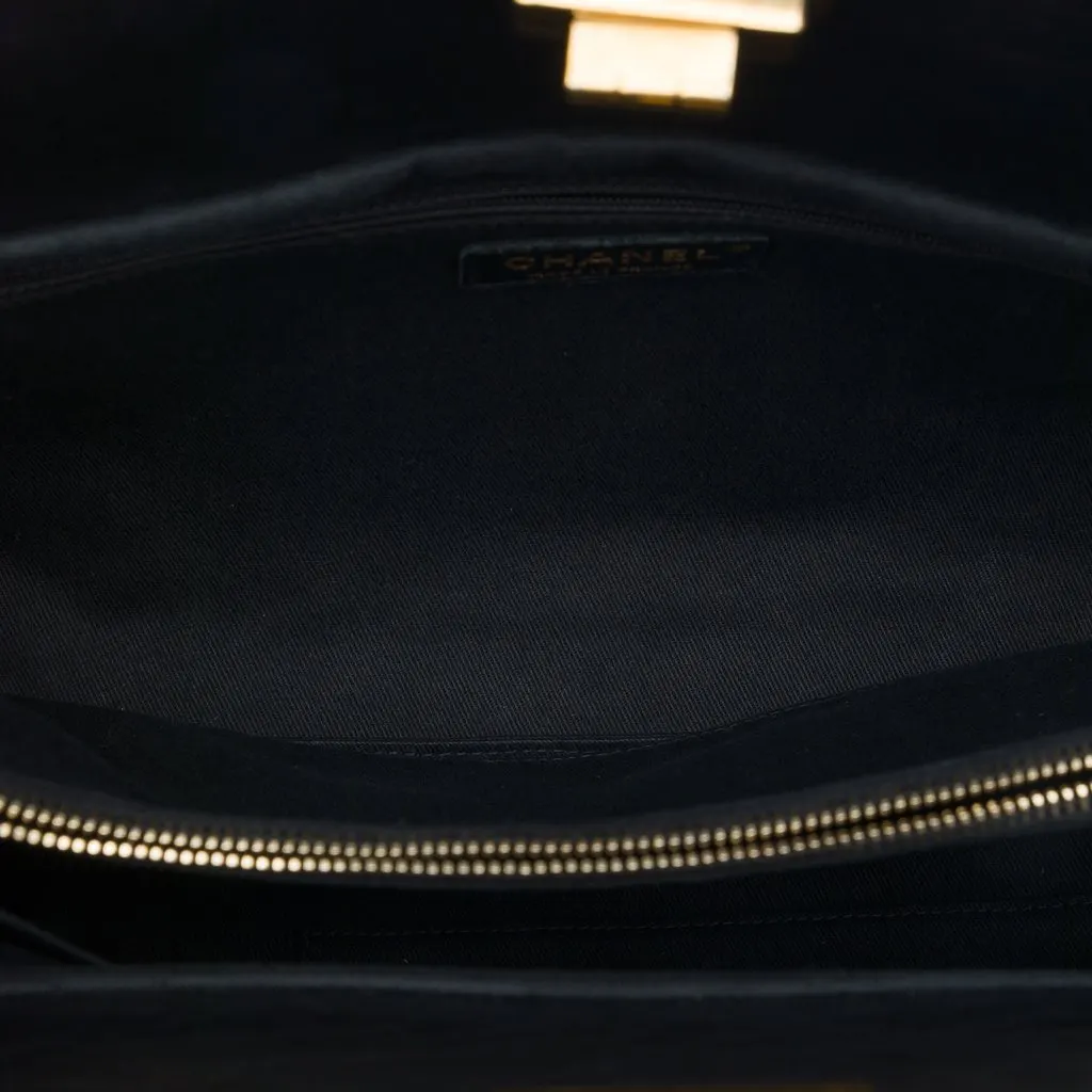 Chanel Quilted Aged Calfskin Reissue 2.55 Tote Black Leather Very good - Model View