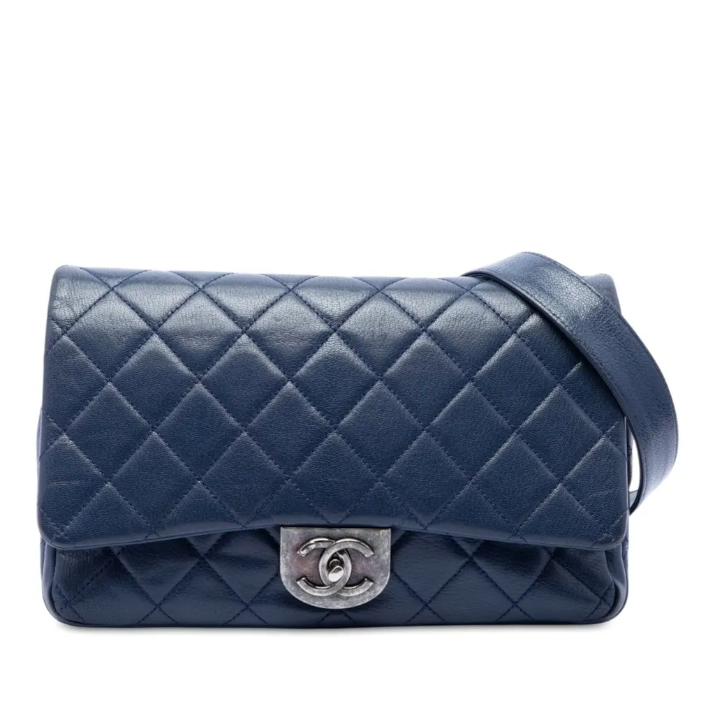 Chanel Large Quilted Goatskin Double Carry Waist Chain Flap Blue Leather Very good - Front View