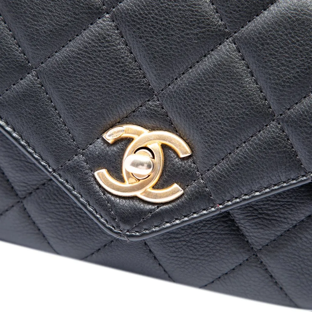 Chanel Quilted Calfskin Carry With Chic Flap Belt Bag with Chain Black Leather Very good - Box View