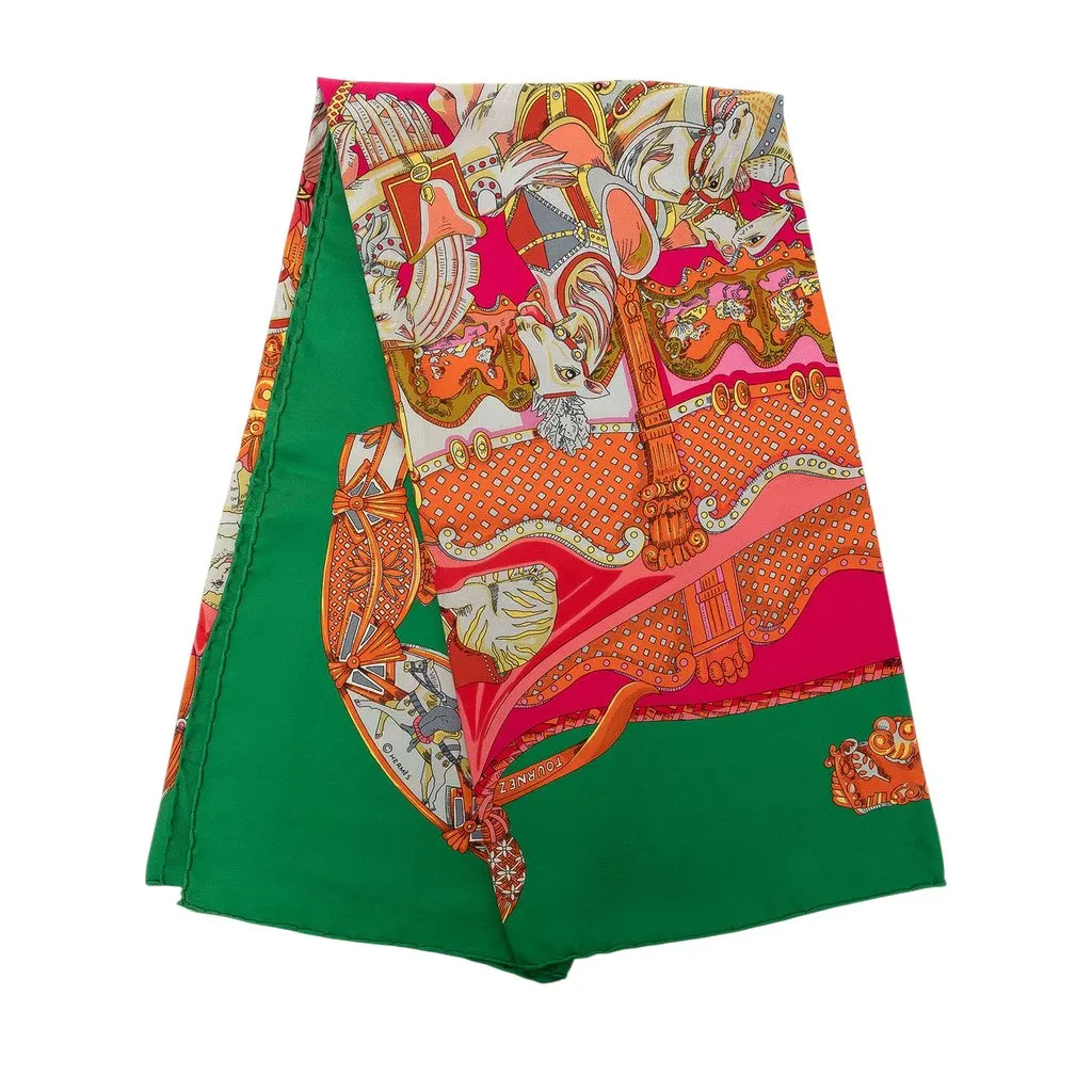 Hermès Tournez Manege Silk Scarf 90 Pink Silk Good - Front View