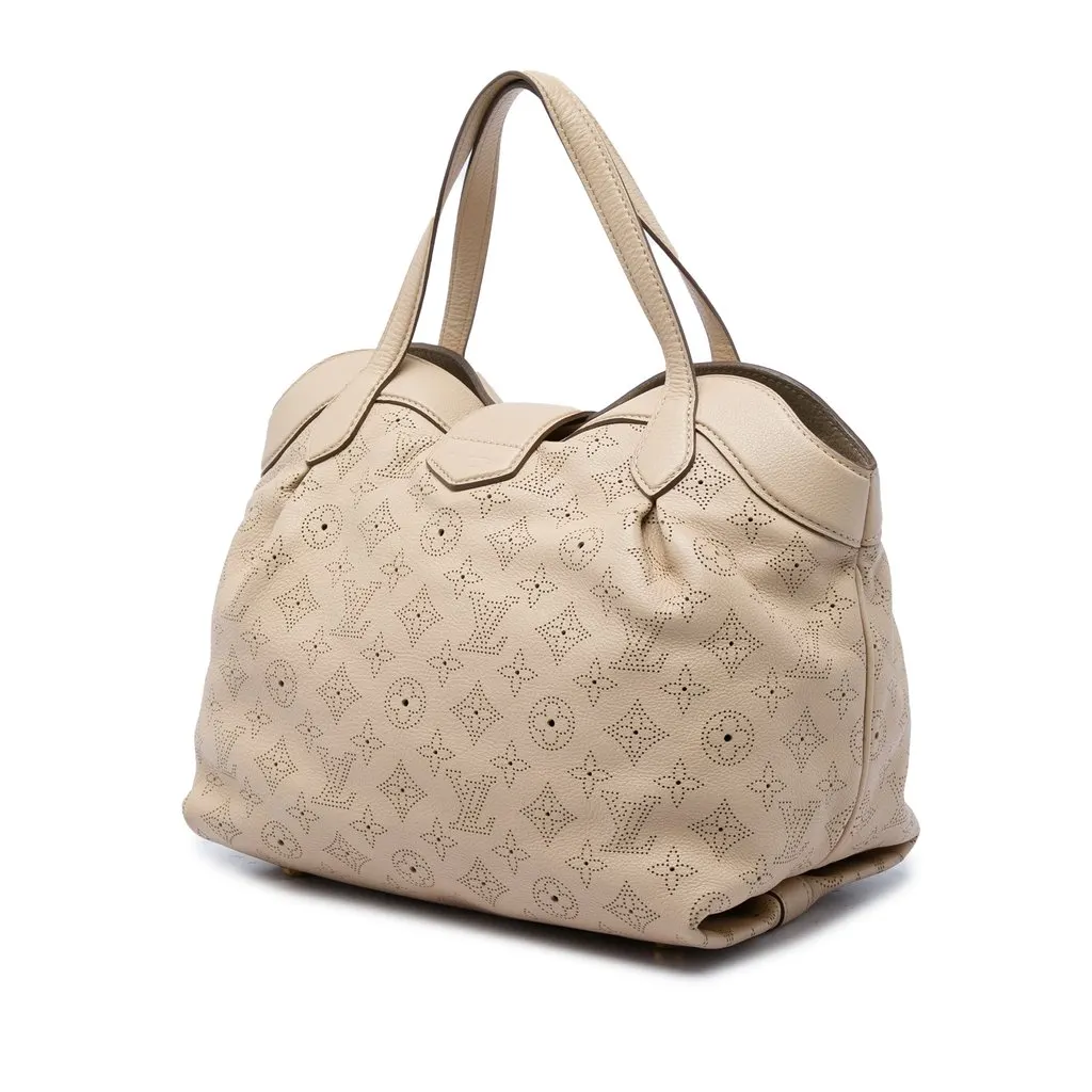 Louis Vuitton Monogram Mahina Cirrus PM Beige Leather Very good - Back View