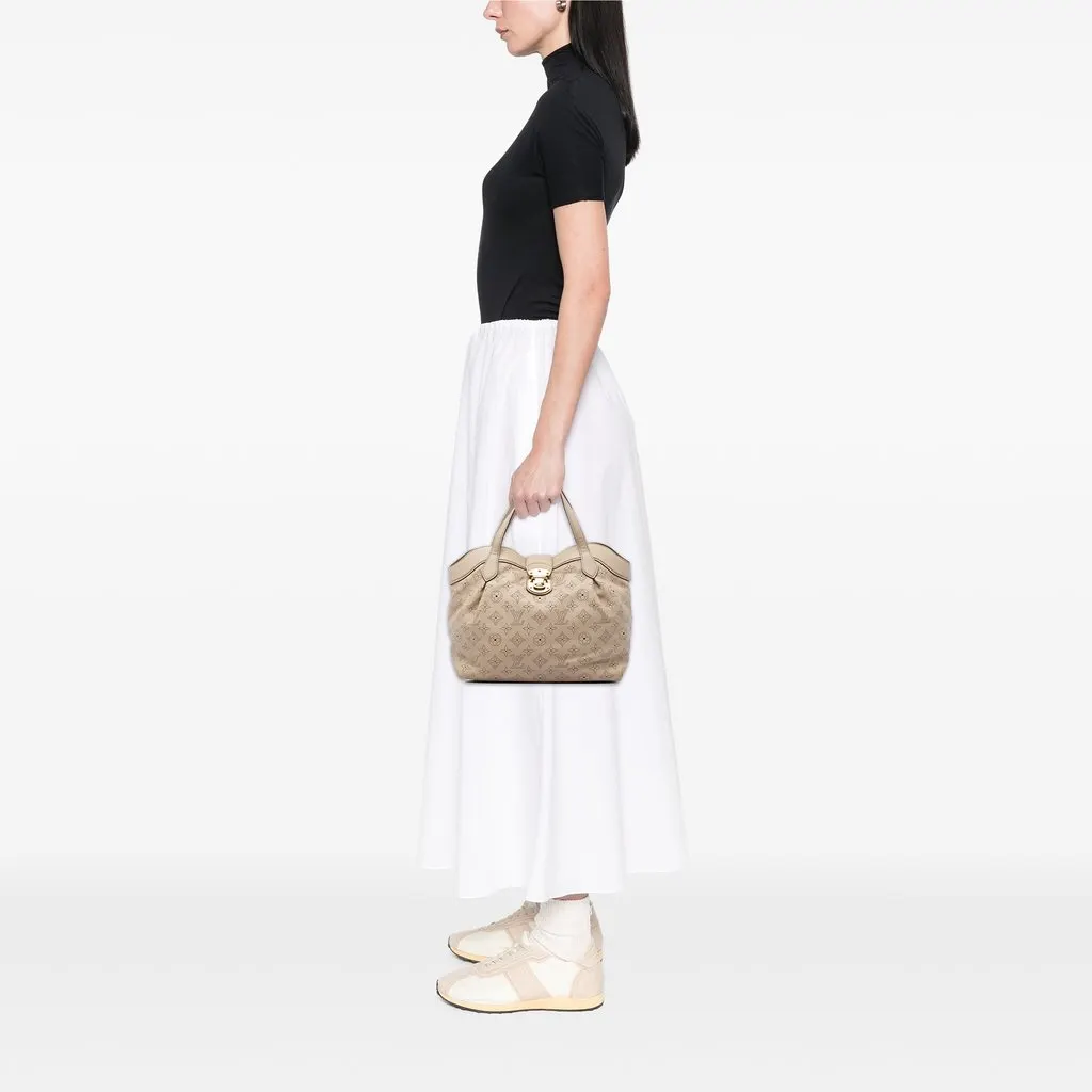 Louis Vuitton Monogram Mahina Cirrus PM Beige Leather Very good - Box View