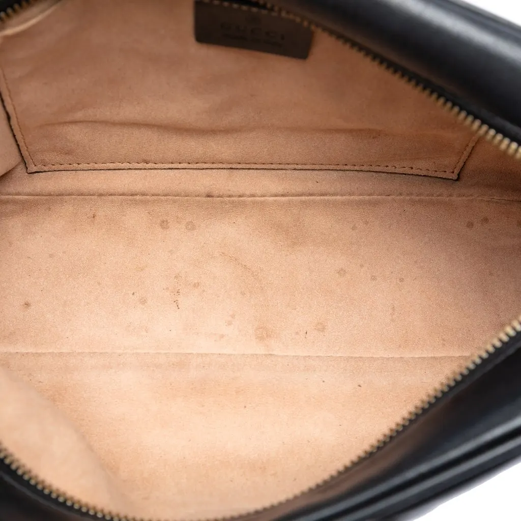 Gucci Small GG Marmont Matelasse Calfskin Crossbody Black Leather Very good - Model View