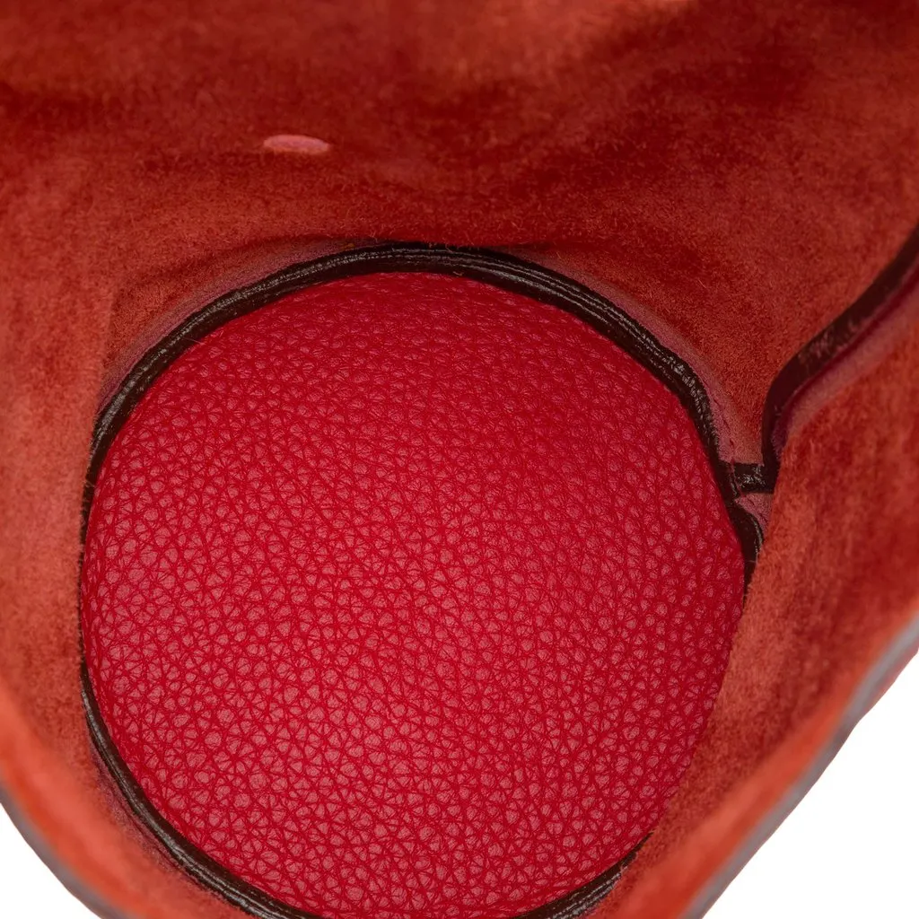 Hermès Clemence Mangeoire Bucket PM Red Leather Good - Model View