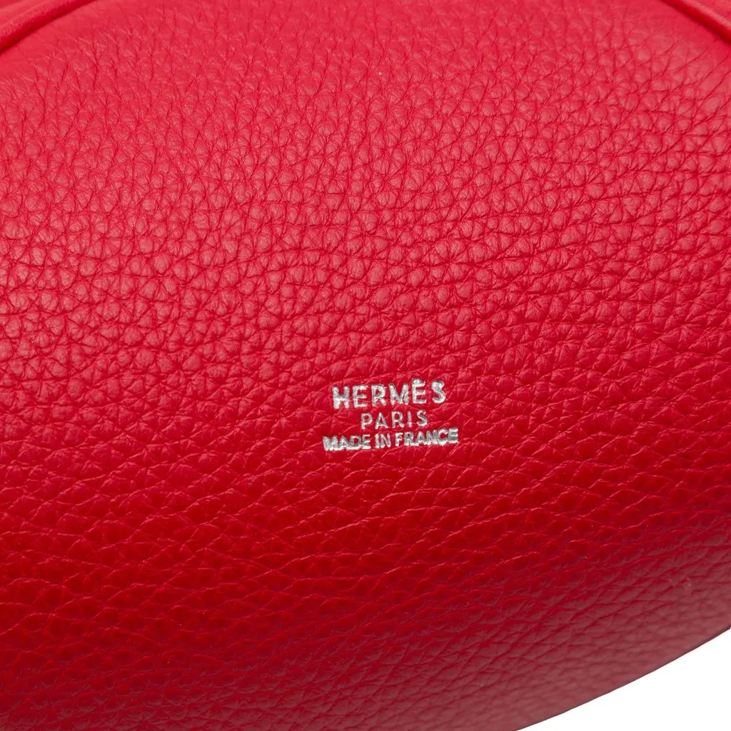 Hermès Clemence Mangeoire Bucket PM Red Leather Good - Box View