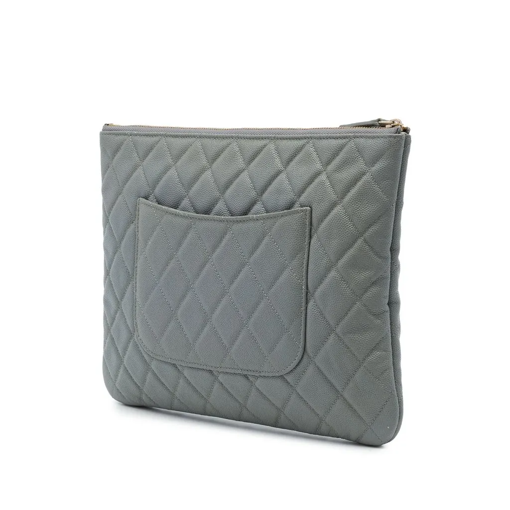 Chanel Medium Quilted Caviar O Case Clutch Grey Leather Very good - Back View