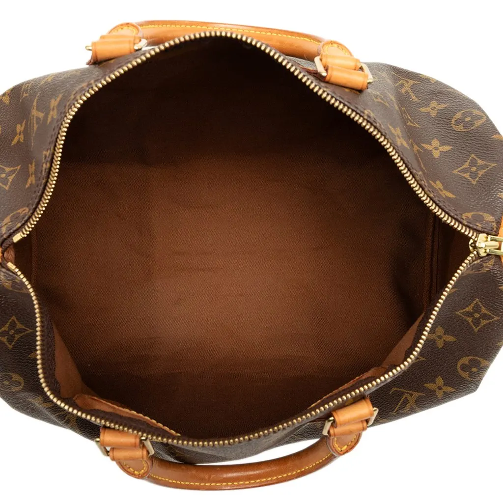 Louis Vuitton Monogram Speedy 35 Brown Canvas Good - Model View