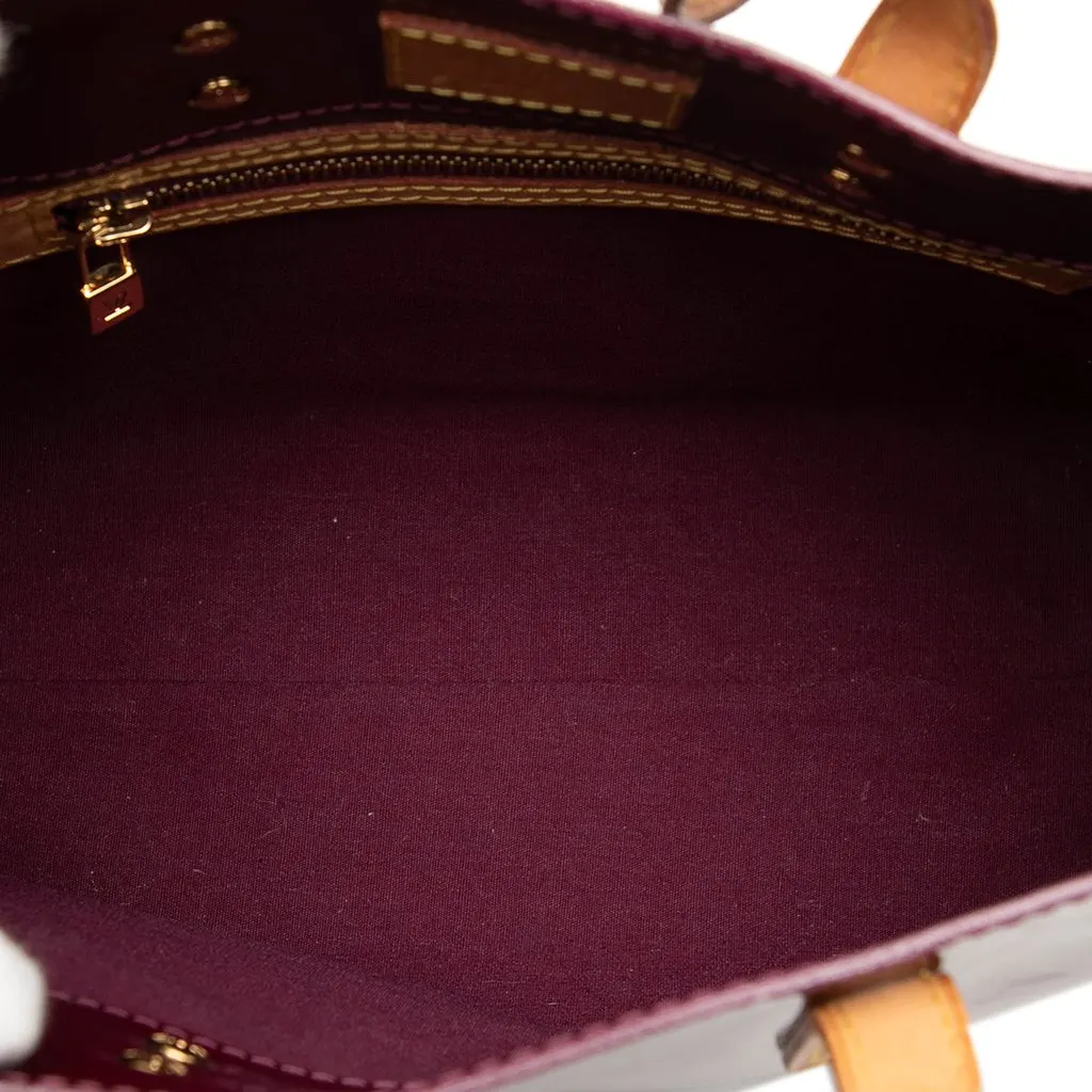 Louis Vuitton Monogram Vernis Reade PM Purple Leather Good - Model View