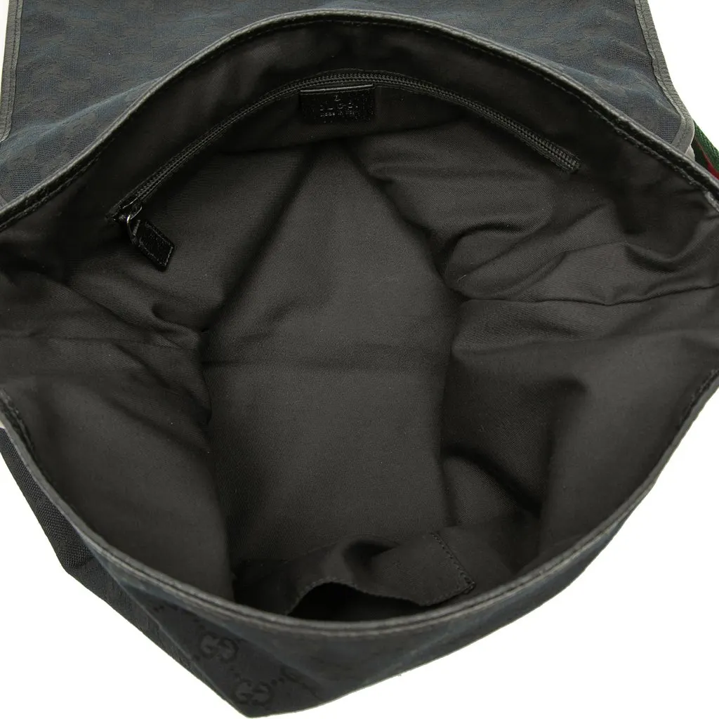Gucci GG Canvas Web Flap Messenger Bag Black Very good - Model View