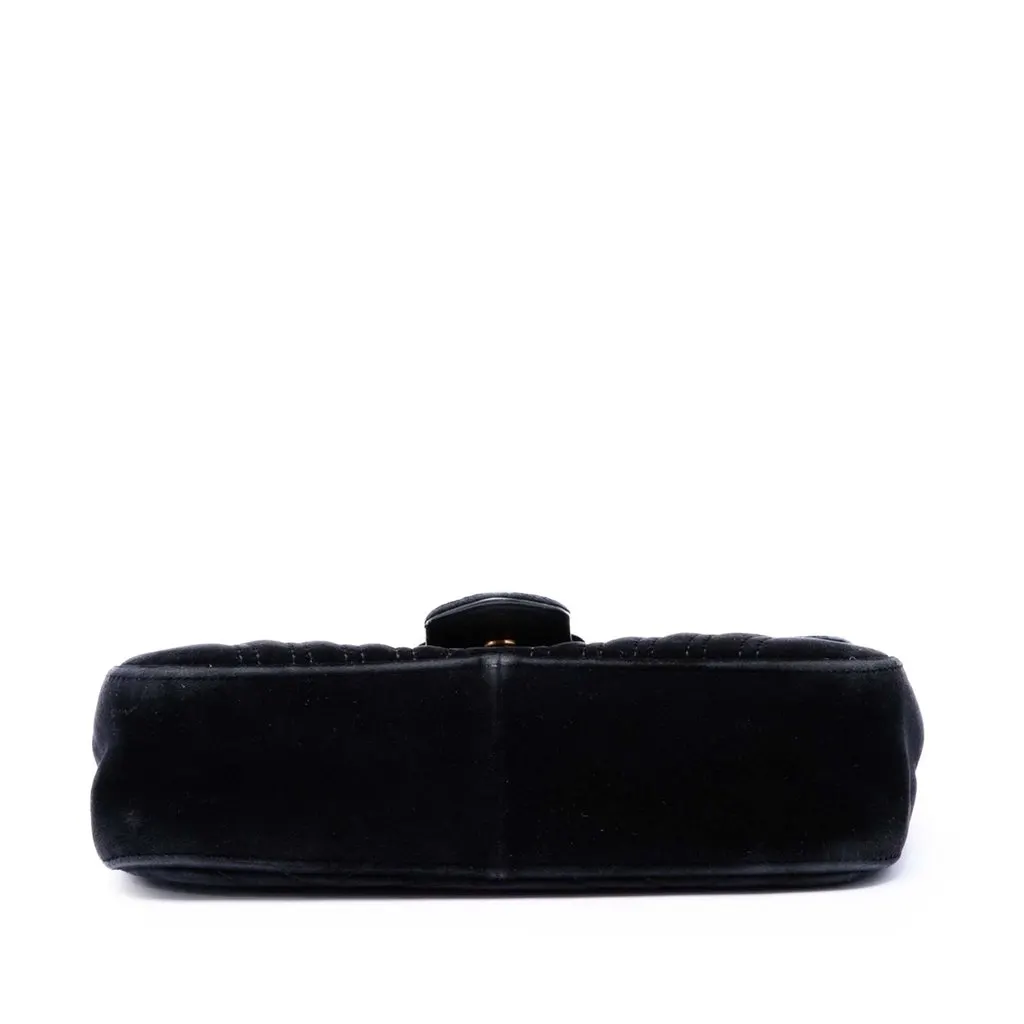Gucci Medium GG Marmont Matelasse Velvet Shoulder Bag Black Velvet Good - Inside View