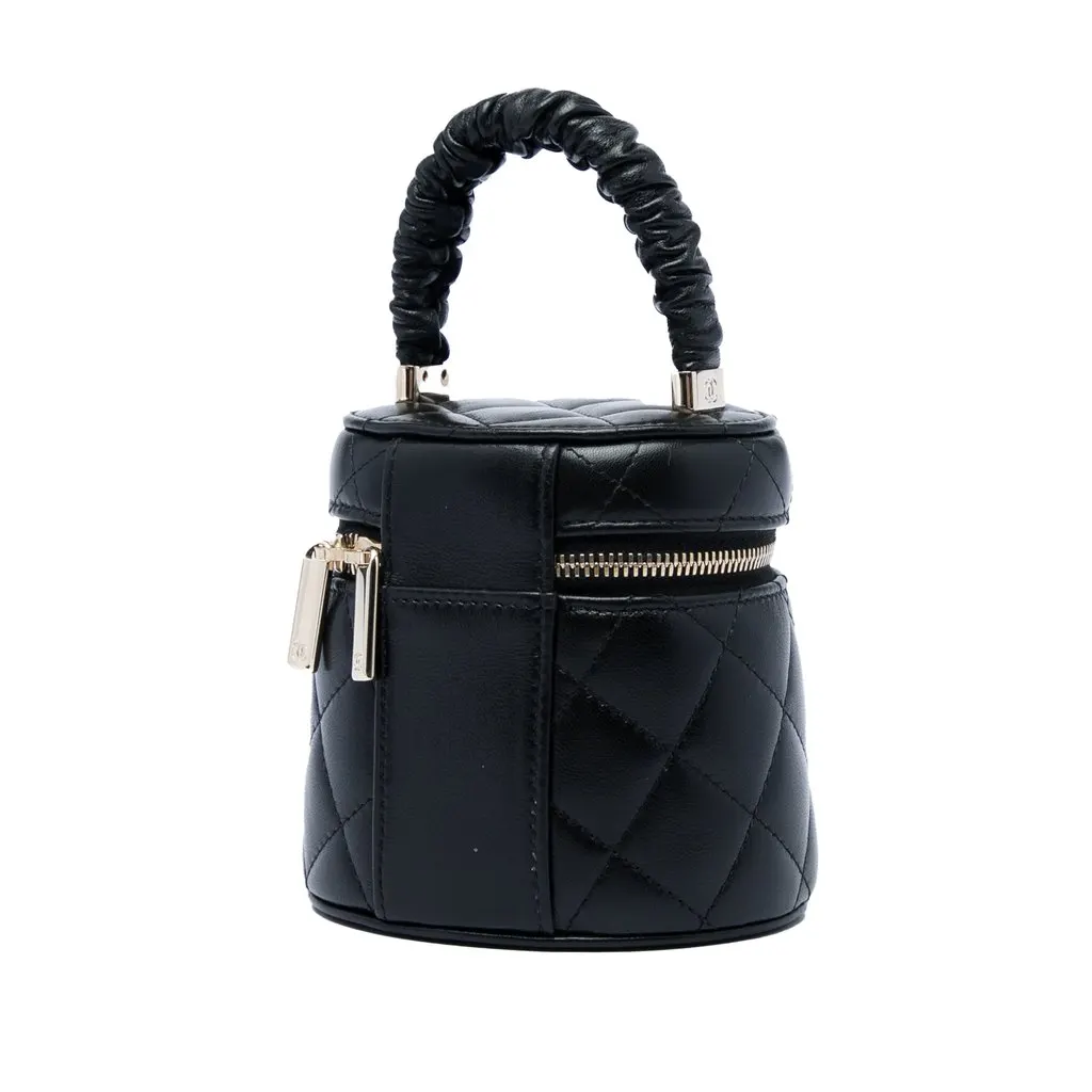 Chanel Mini Quilted Lambskin Ruched Handle Vanity Case Black Leather Very good - Back View