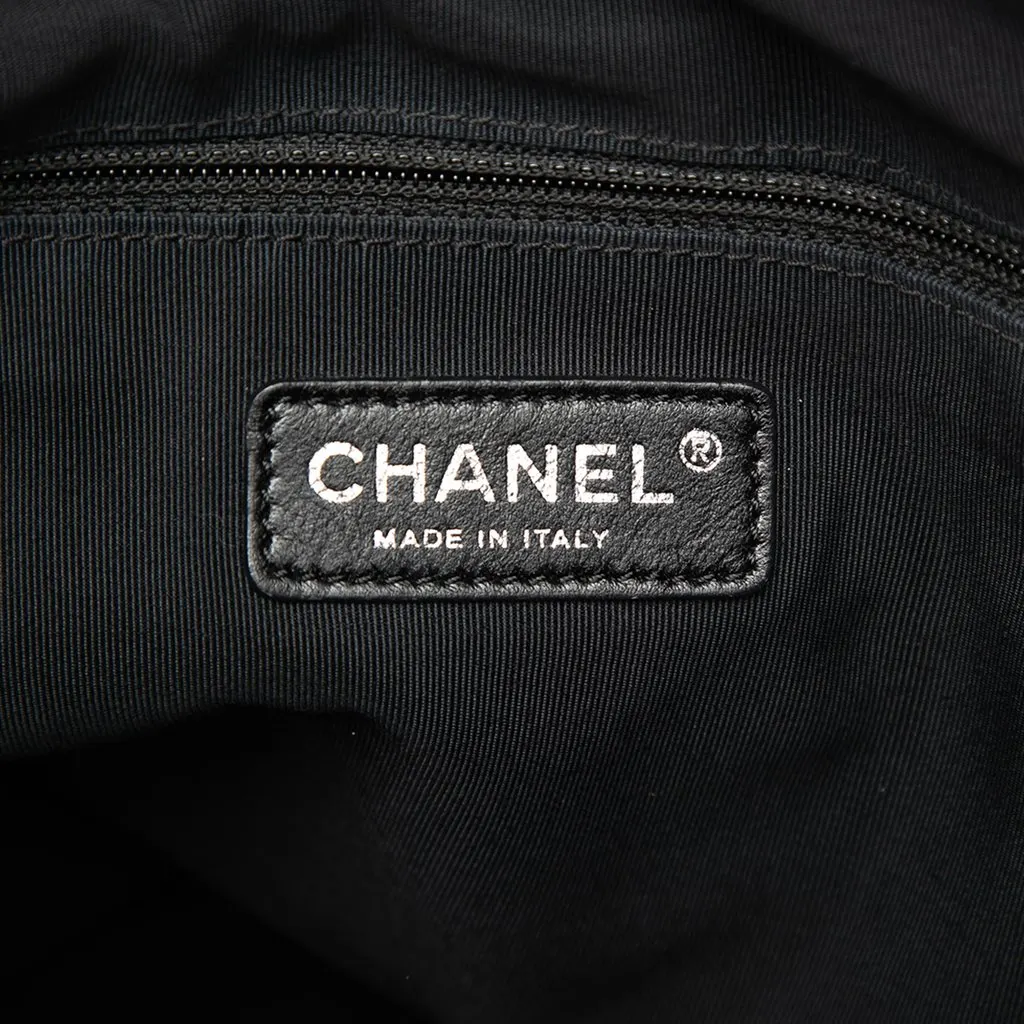 Chanel CC Quilted Denim Bonbon Tote Brown Very good - Box View