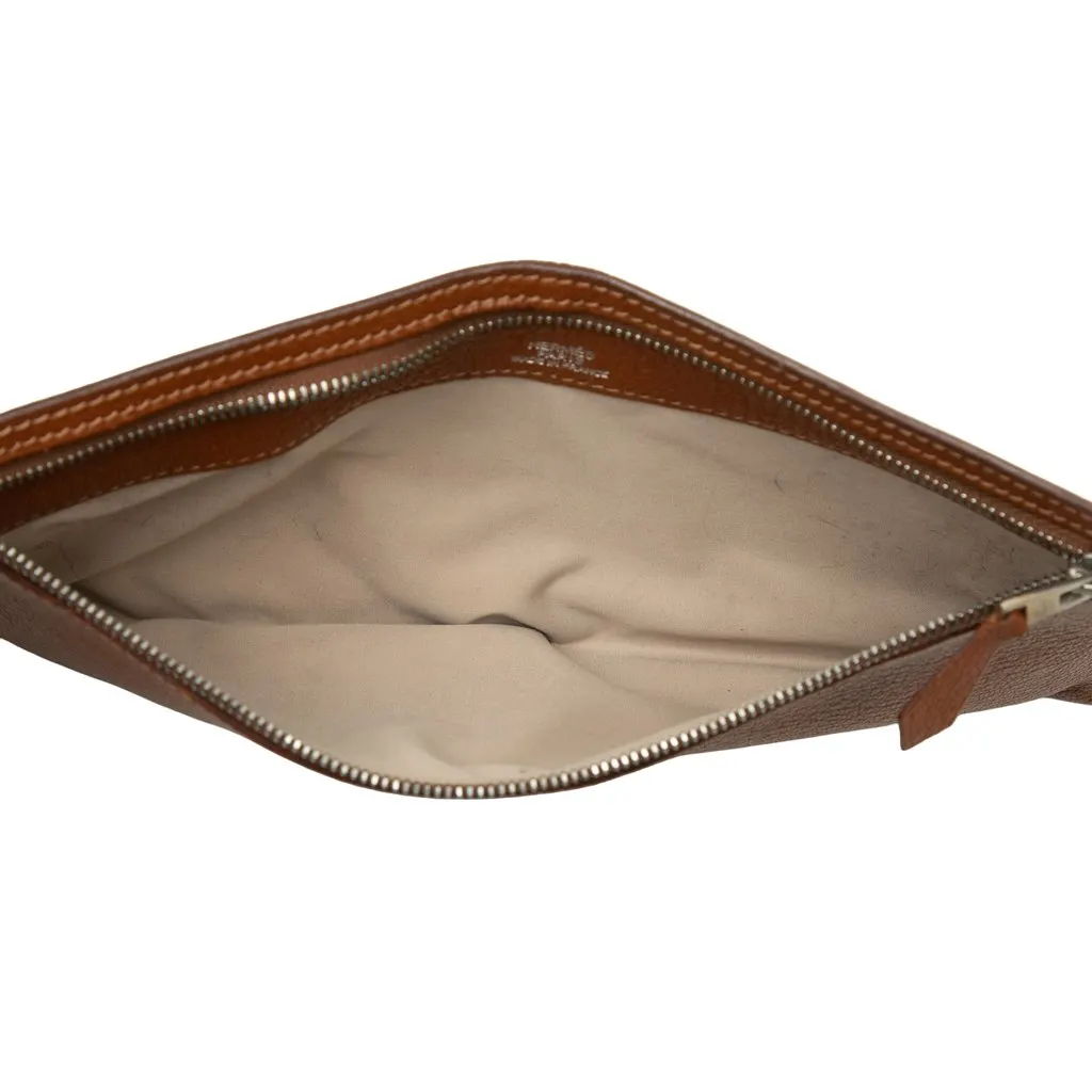 Hermès Chevre Mysore Slim Pouch Brown Leather Very good - Model View